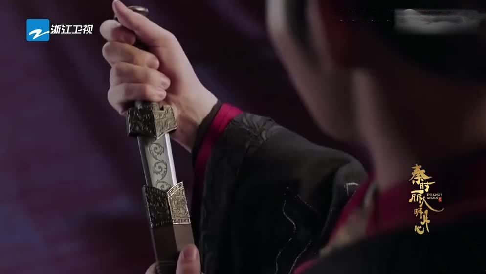 AI换脸迪丽热巴深宫秘戏:冷艳妃子夜夜承欢,床榻淫乱情仇