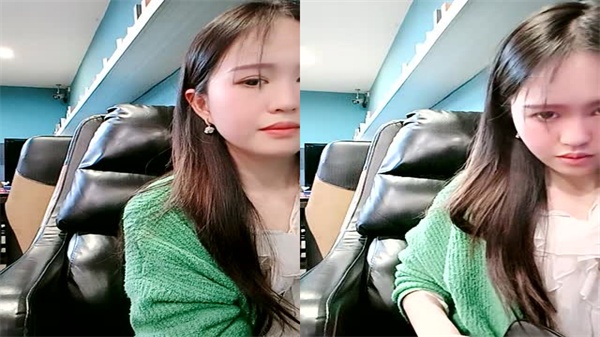 网吧公厕高跟苗条痴女自慰!淫语撩骚互动,手指狂抠嫩穴水流不停!